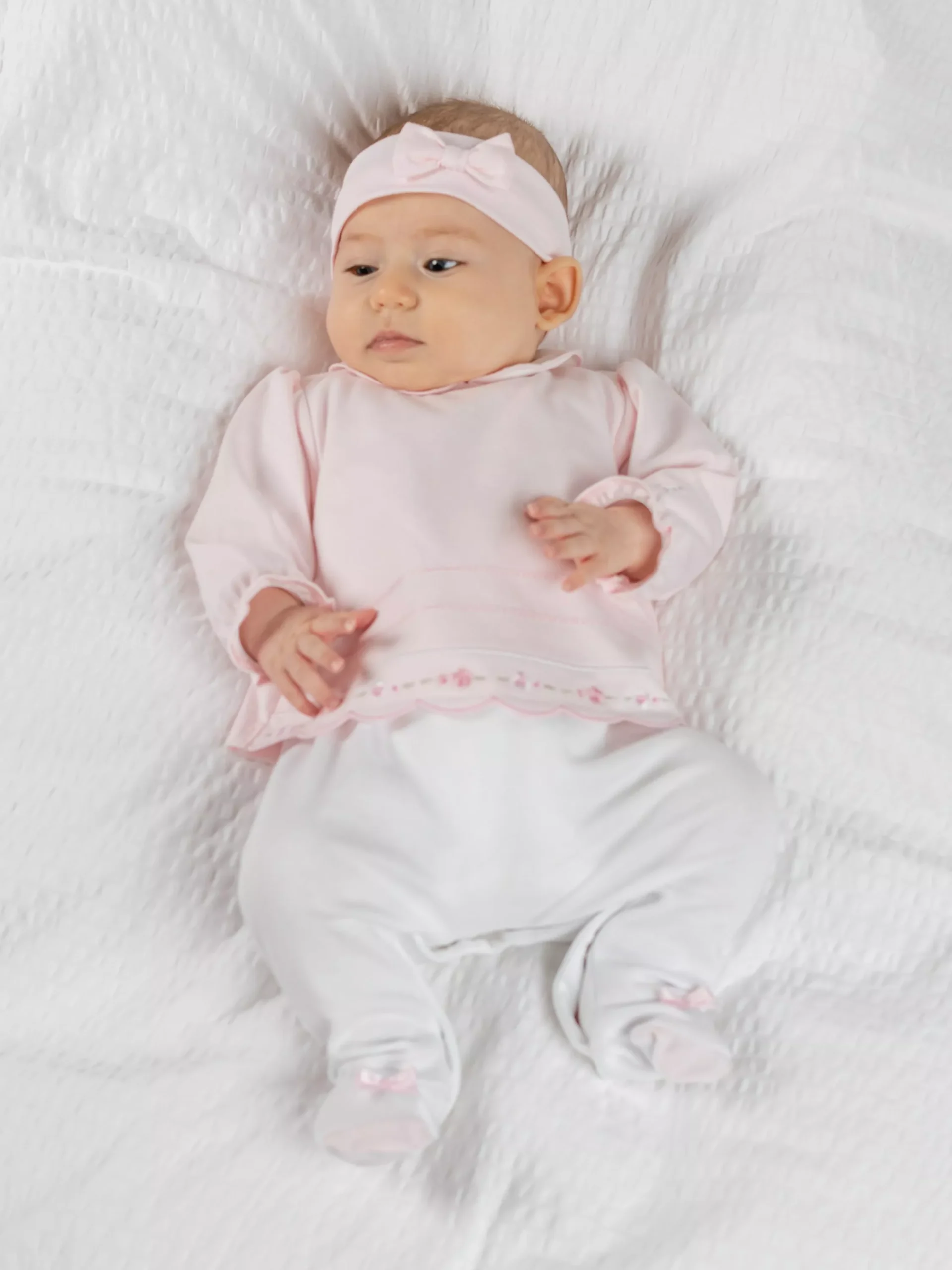 Conjunto de pijama y diadema para bebé Betty de Emile et Rose, rosa pálido